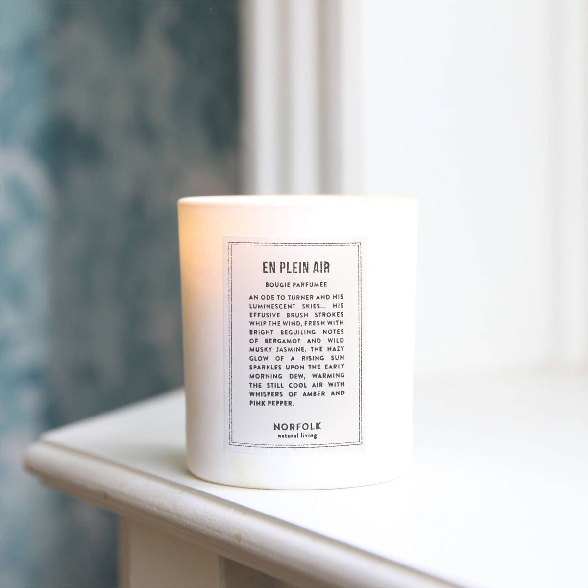 Norfolk Natural Living En Plein Air Candle  8oz
