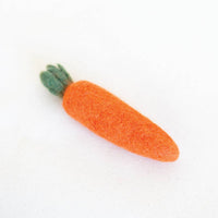 MODERNBEAST WOOL CARROT Wool Dog and Cat Toy