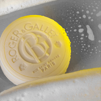 Roger & Gallet Cologne Twist 3in1 Cleansing Bar 3.5 oz - Hampton Court Essential Luxuries
