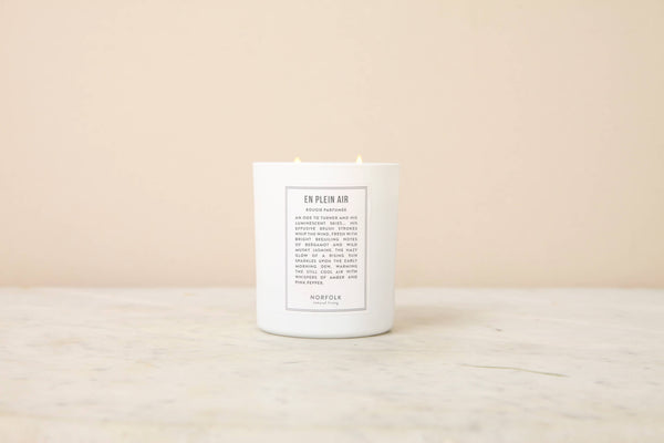 Norfolk Natural Living En Plein Air Candle  8oz - Hampton Court Essential Luxuries