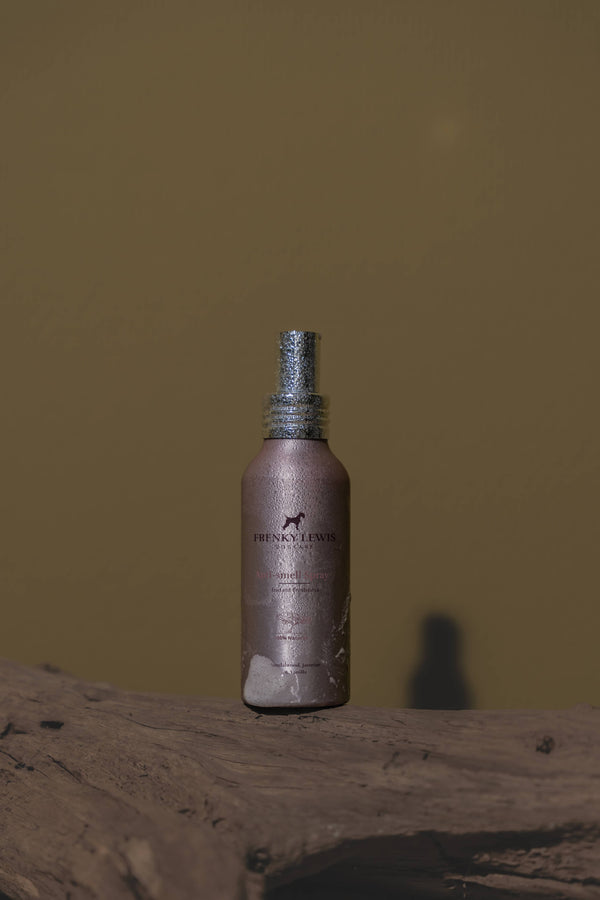 Frenky Lewis B.V. Sandalwood, Jasmine, Vanilla Anti Smell Spray - 100ML