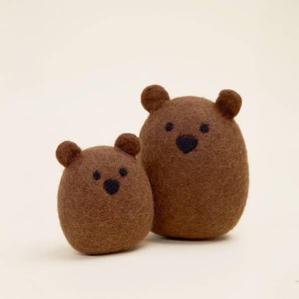 MODERNBEAST WOOL BROWN BEAR Wool Dog Toy: Small