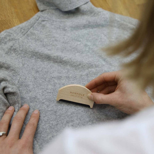 Norfolk Natural Living Cashmere Comb