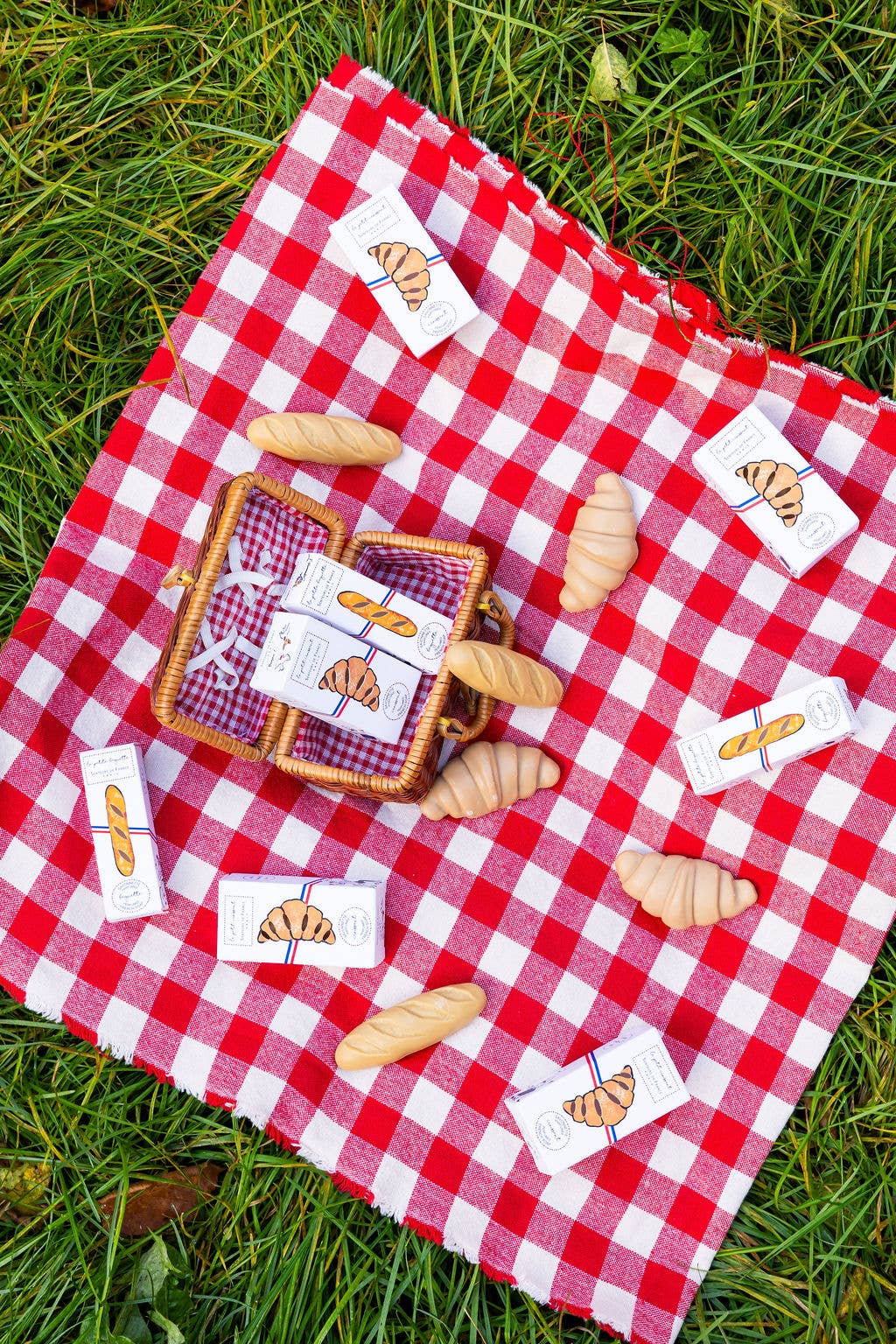 Senteurs De France The "Croissant" Soap - Hampton Court Essential Luxuries