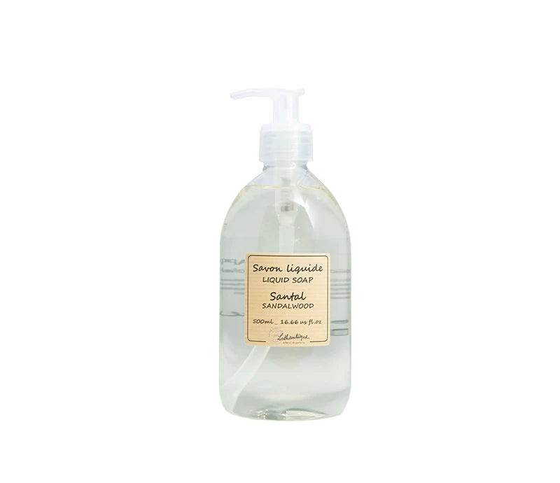 Lothantique Sandalwood Liquid Soap comes in a clear 500ml pump bottle. This transparent Marseille-style liquid soap, made by Lothantique with vegetable-based ingredients, features a sandalwood scent.