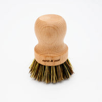 Earth & Nest Pot and Pan Brush Beechwood and Union fiber