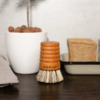 Earth & Nest Pot and Pan Brush - Urbana