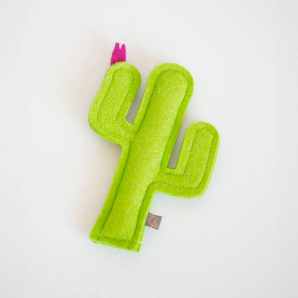 MODERNBEAST  KITTY CACTUS Wool Cat Toy with Organic Catnip