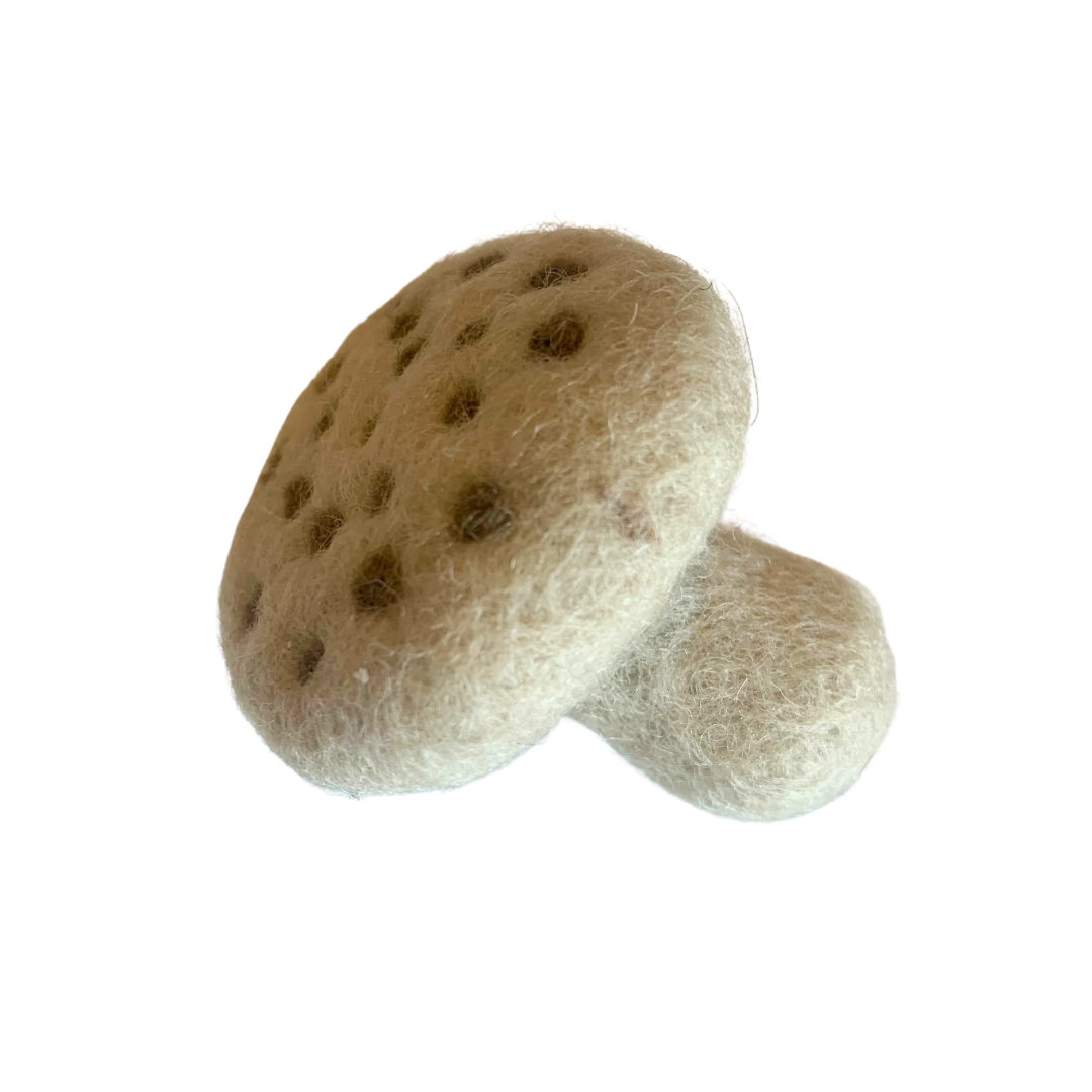Ciao Gatto Cat Market - Organic Catnip Infused Needle Felted Magic Mushroom 