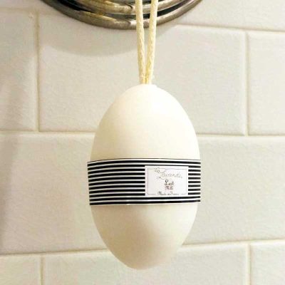 La Lavande Soap on a Rope - 200gm