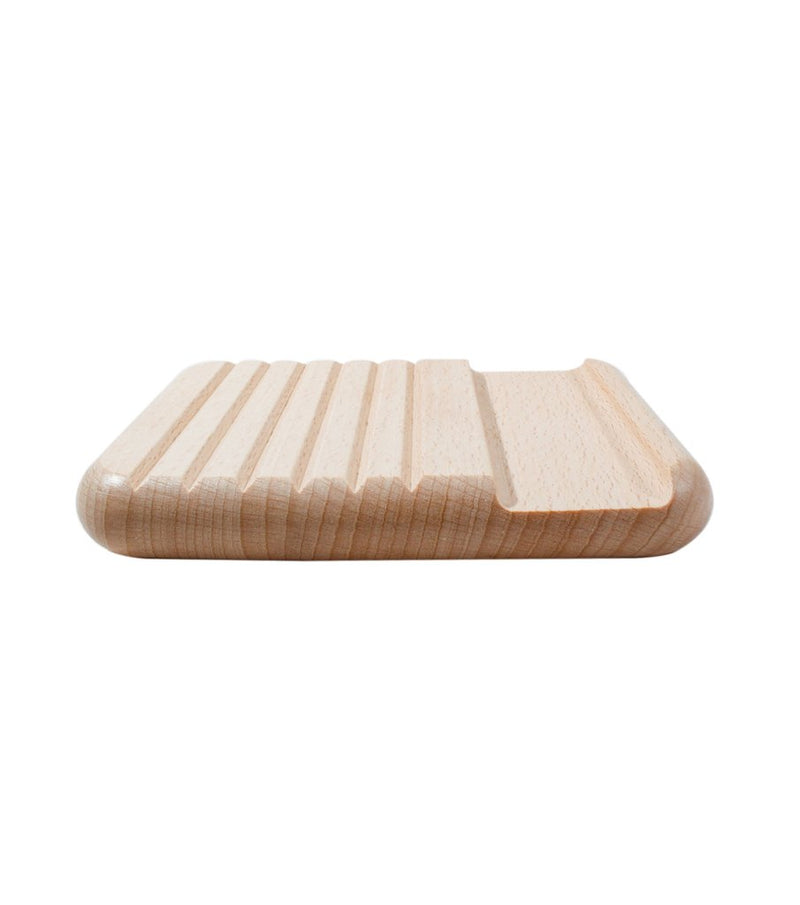 A Andrée Jardin Tradition Beech wood cutting board with grooves and a juice groove on one side, isolated on a white background.